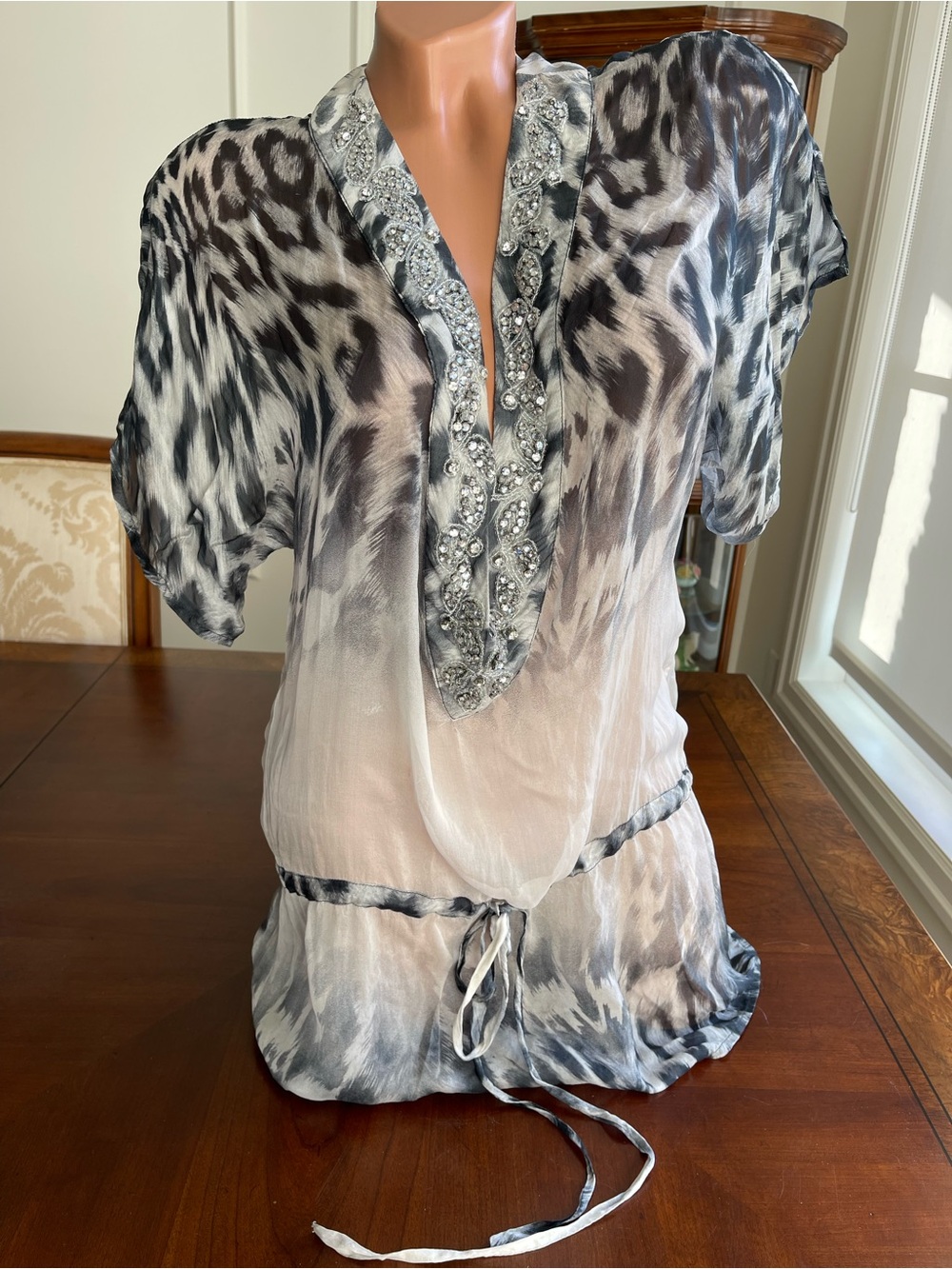 NWT beach bunny bikini V neck tunic coverup size S fits M as well